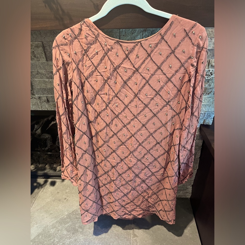 Free People Beaded long sleeve low back mini dress size XS in mauve / rose
